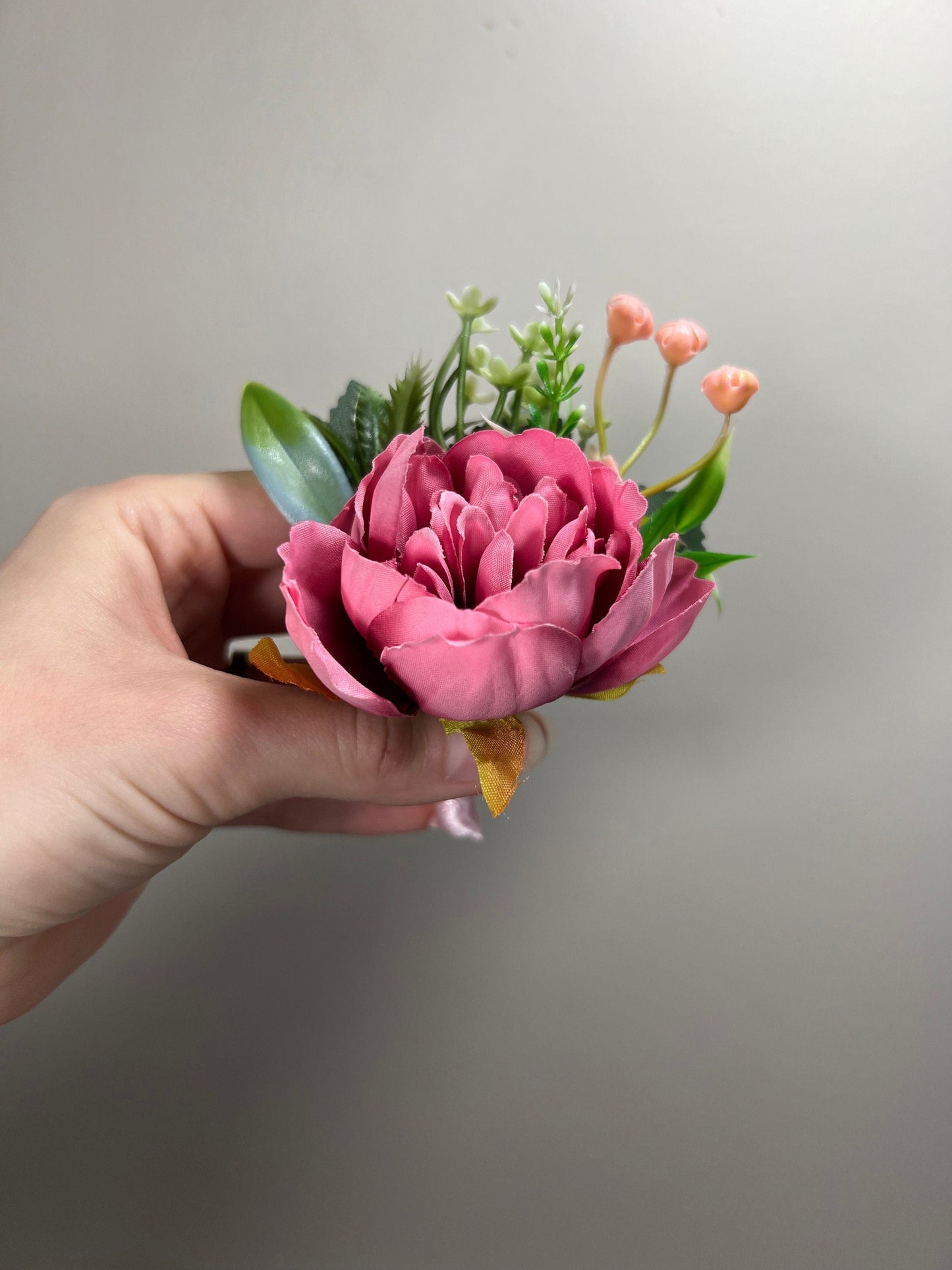Wedding Corsage Pink Wedding Wrist Corsage Fuchsia Bridesmaids Corsage Viva Magenta Corsage Pink Boutonniere Dusty Rose Artificial Flowers