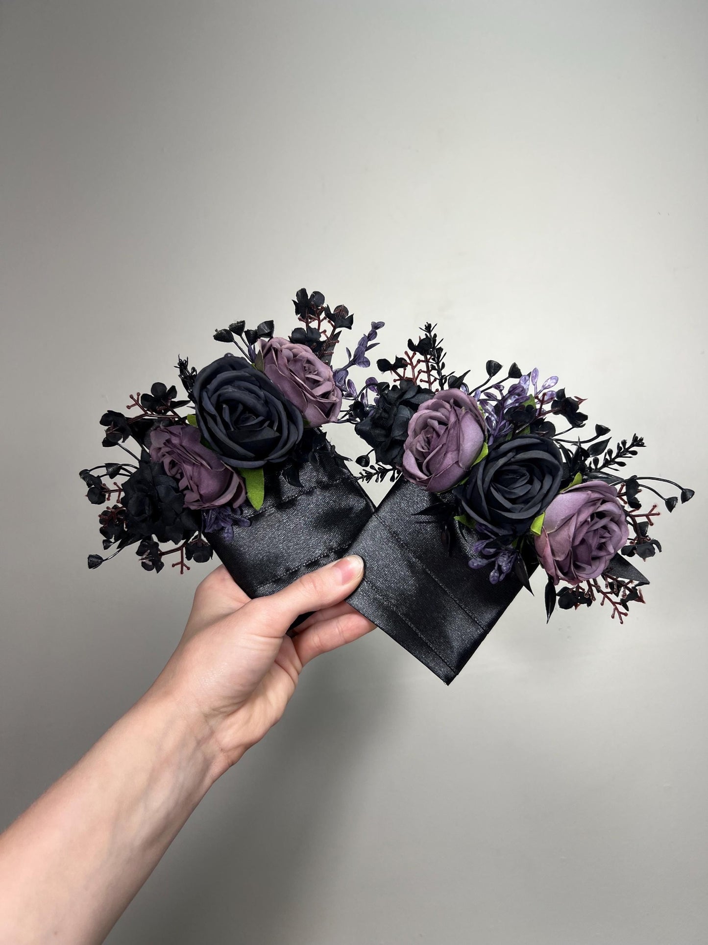 Black Purple Corsage Wedding Gothic Wrist Corsage Bridesmaids Black Plum Corsage Mom Plum Black Dark Purple Corsage Prom Artificial Flower